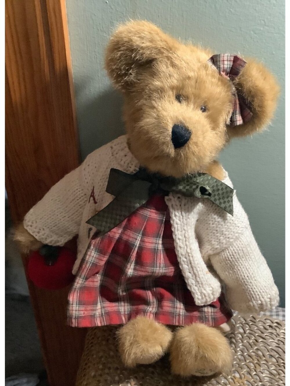 Vintage Boyd's Bears T.J.'s Best Dressed Collection "Miss Macintosh"